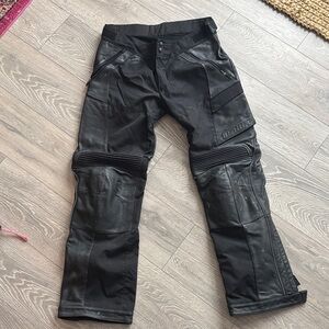 SHIFT Motorcycle Pants -Armoured and Heavy Leather